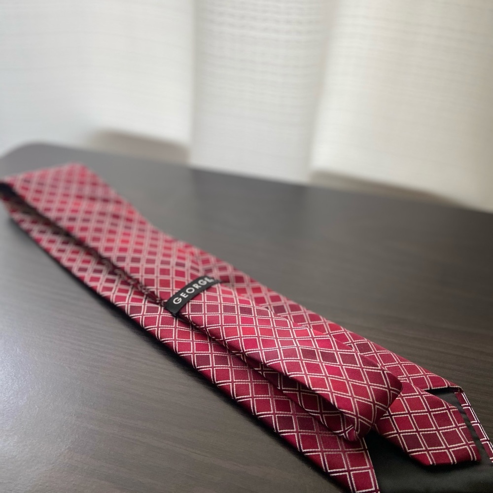 George Tie - Picture 3 of 3